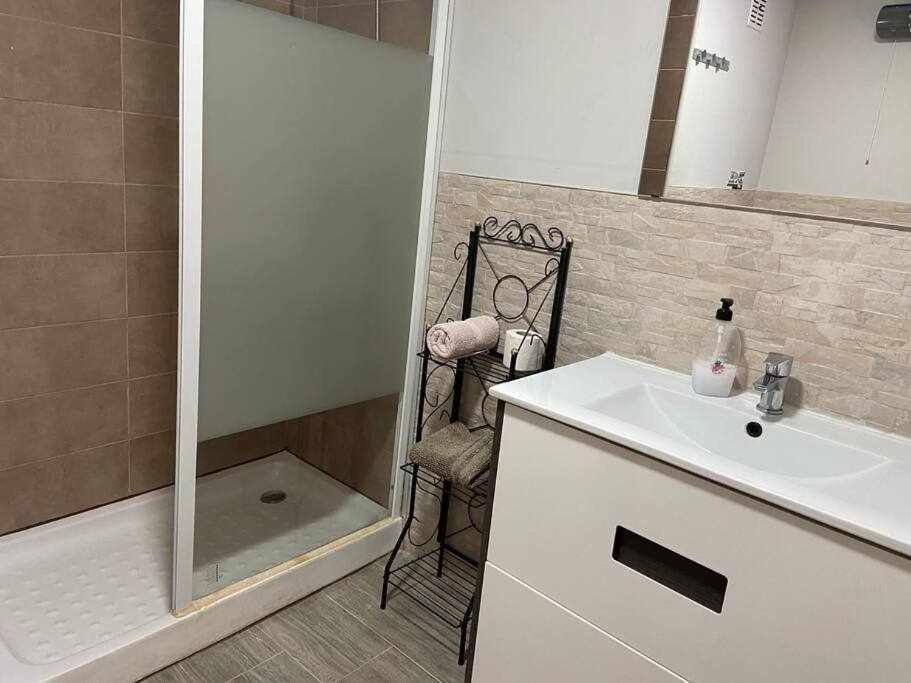 Apartamentos Centro Ciudad 2 Habitaciones Elda Zewnętrze zdjęcie